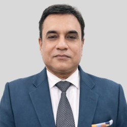 Maj Gen (Dr) Mathews Jacob